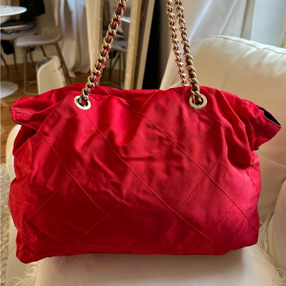 PRADA Red Tote - Picture 4 of 8
